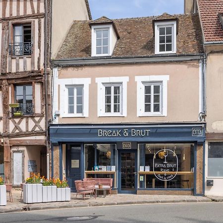 Апартаменты Break & Brut Nogent-le-Roi Экстерьер фото